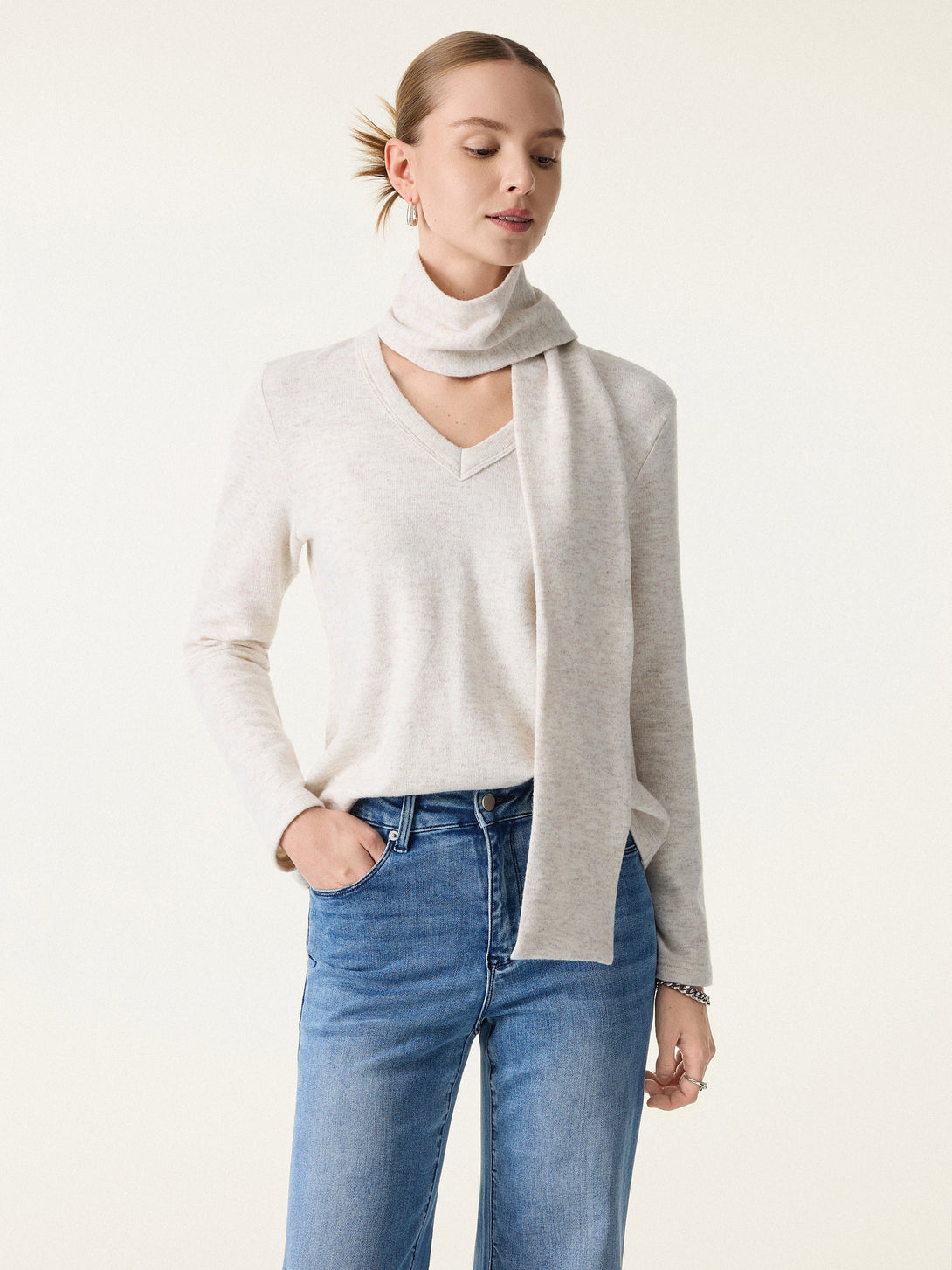 Relaxed Fit V-Neck Top with Scarf Heather Ivory XS
