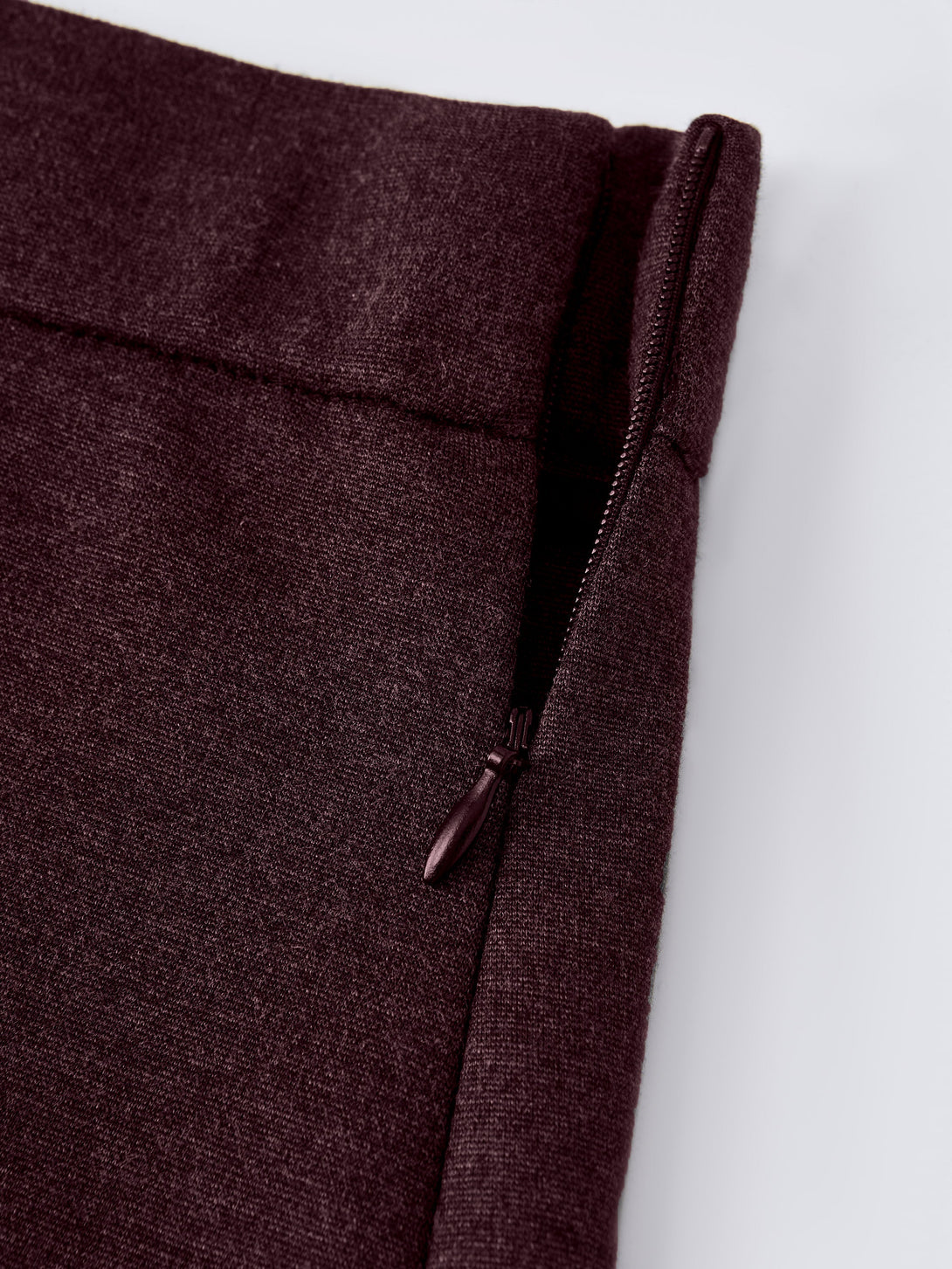 Stretchy Mid Rise Pencil Midi Skirt with Slit