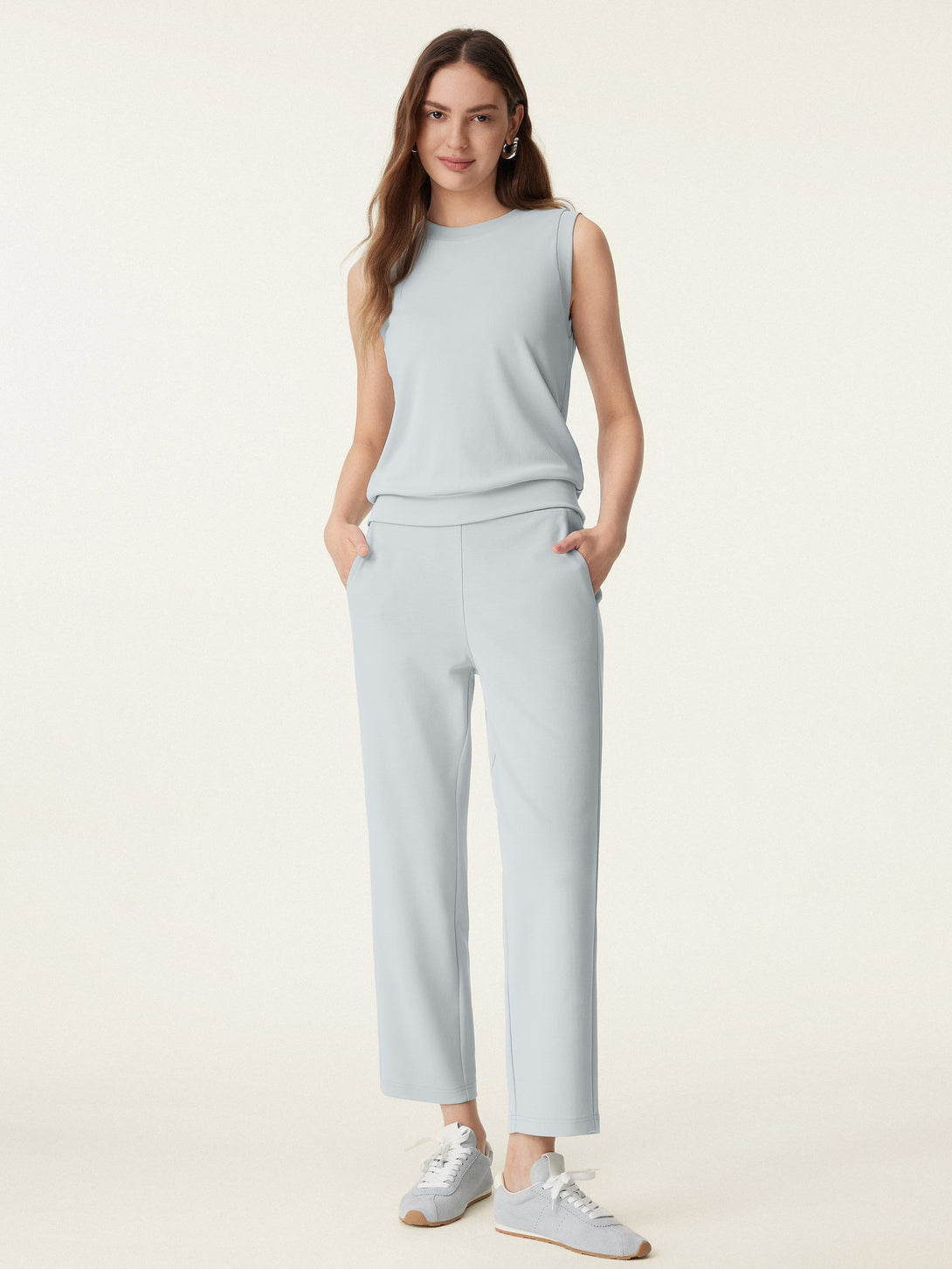 Mid Rise Pull-on Tapered Pants with Pockets