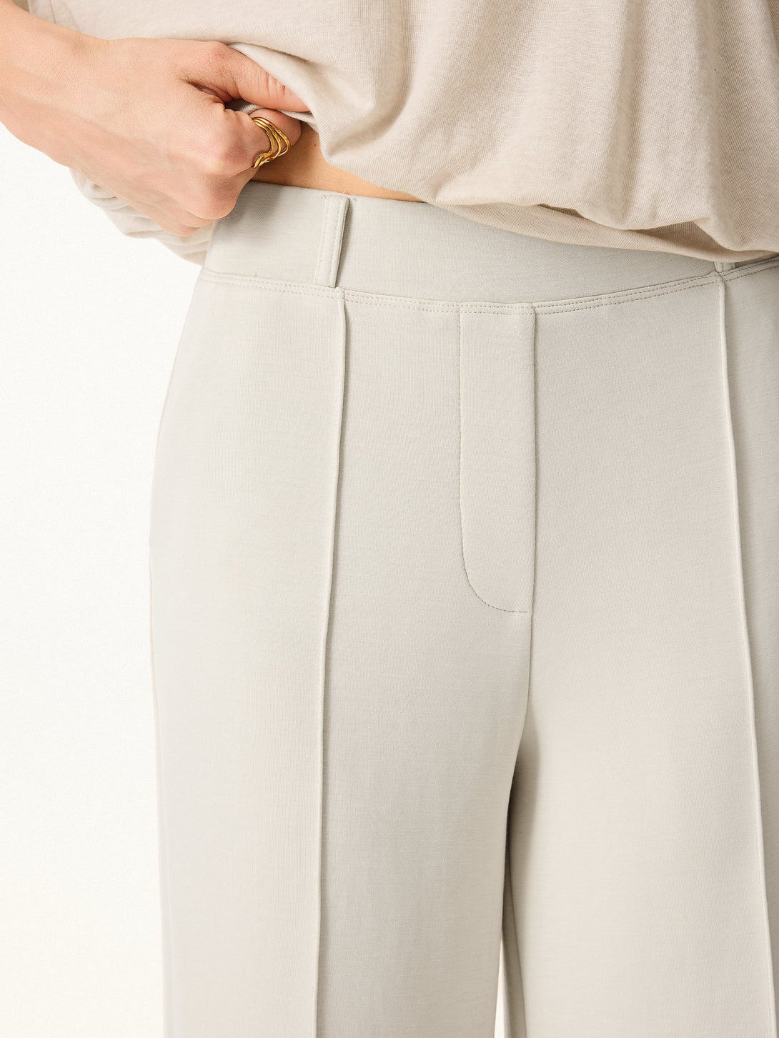 Wrinkle-Resistant Mid Rise Straight Leg Pants with Pockets