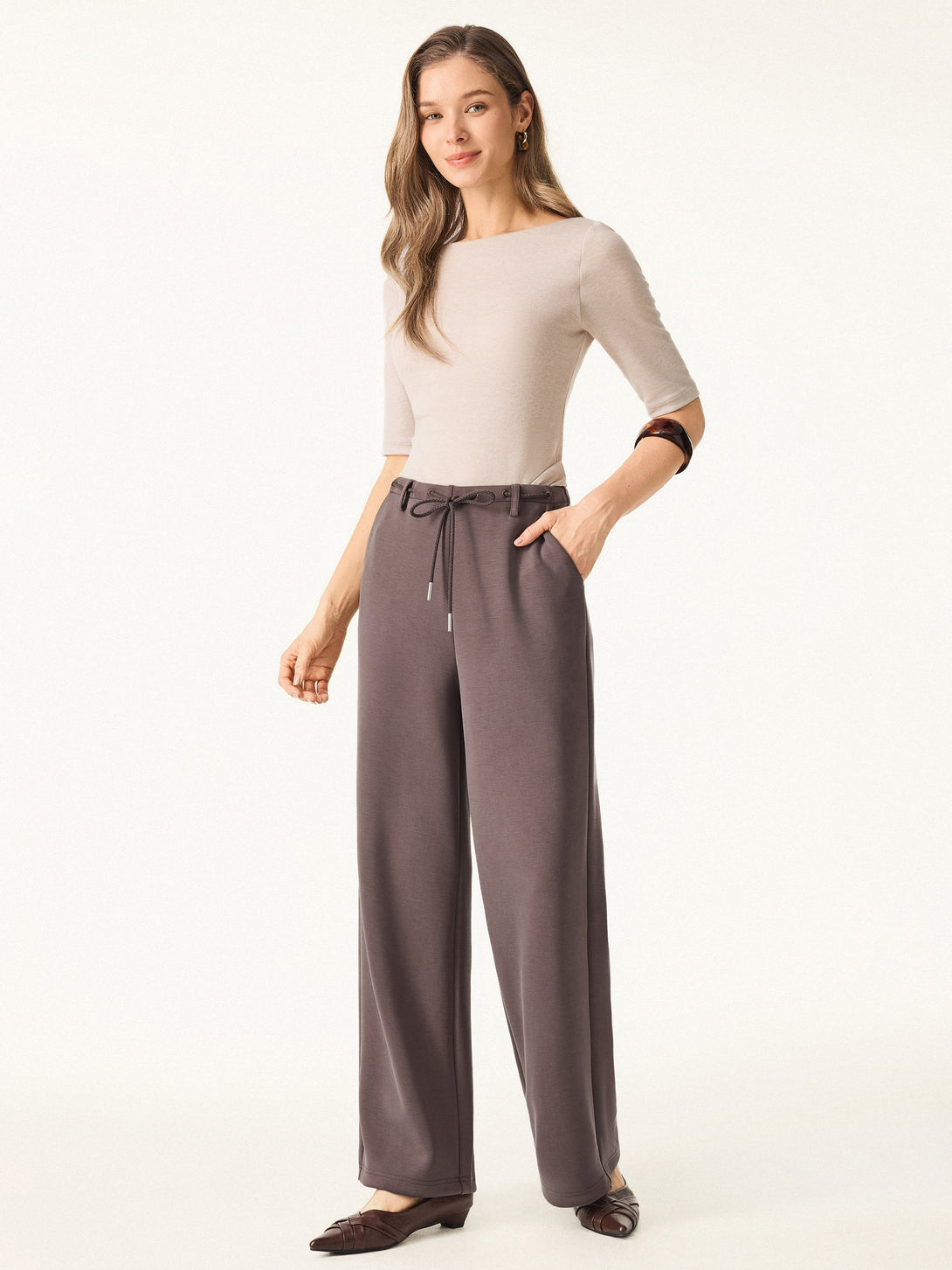 Flexible Mid Rise Straight Leg Pants with Pockets