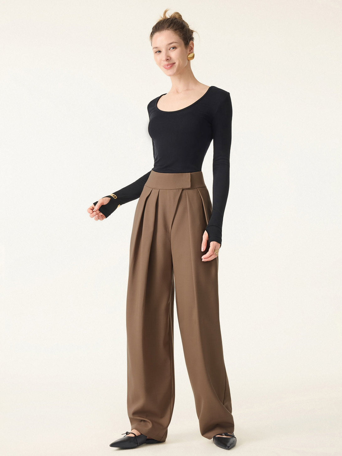 High Rise Pegged Leg Trousers with Pockets