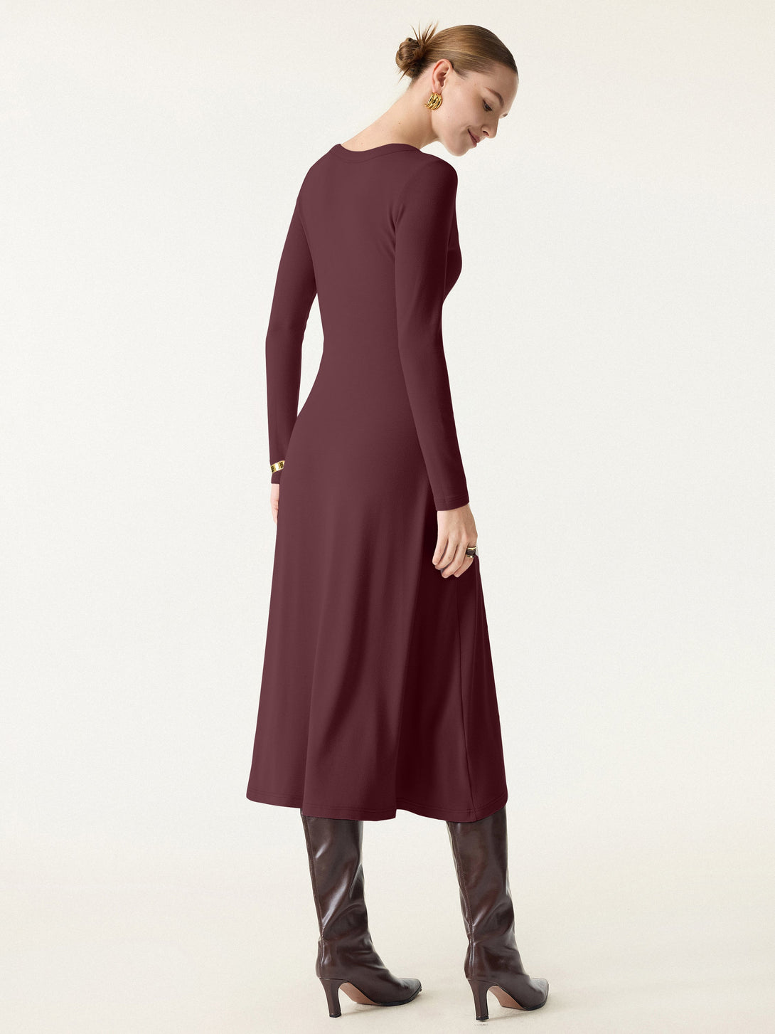 Everyday V-neck Long Sleeve Midi Brami Dress