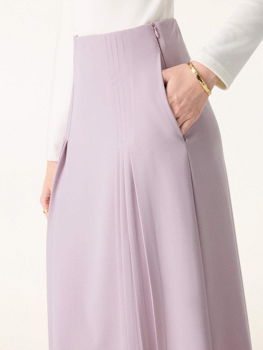 Wrinkle-Resistant A-line Pleated Midi Skirt with Pockets