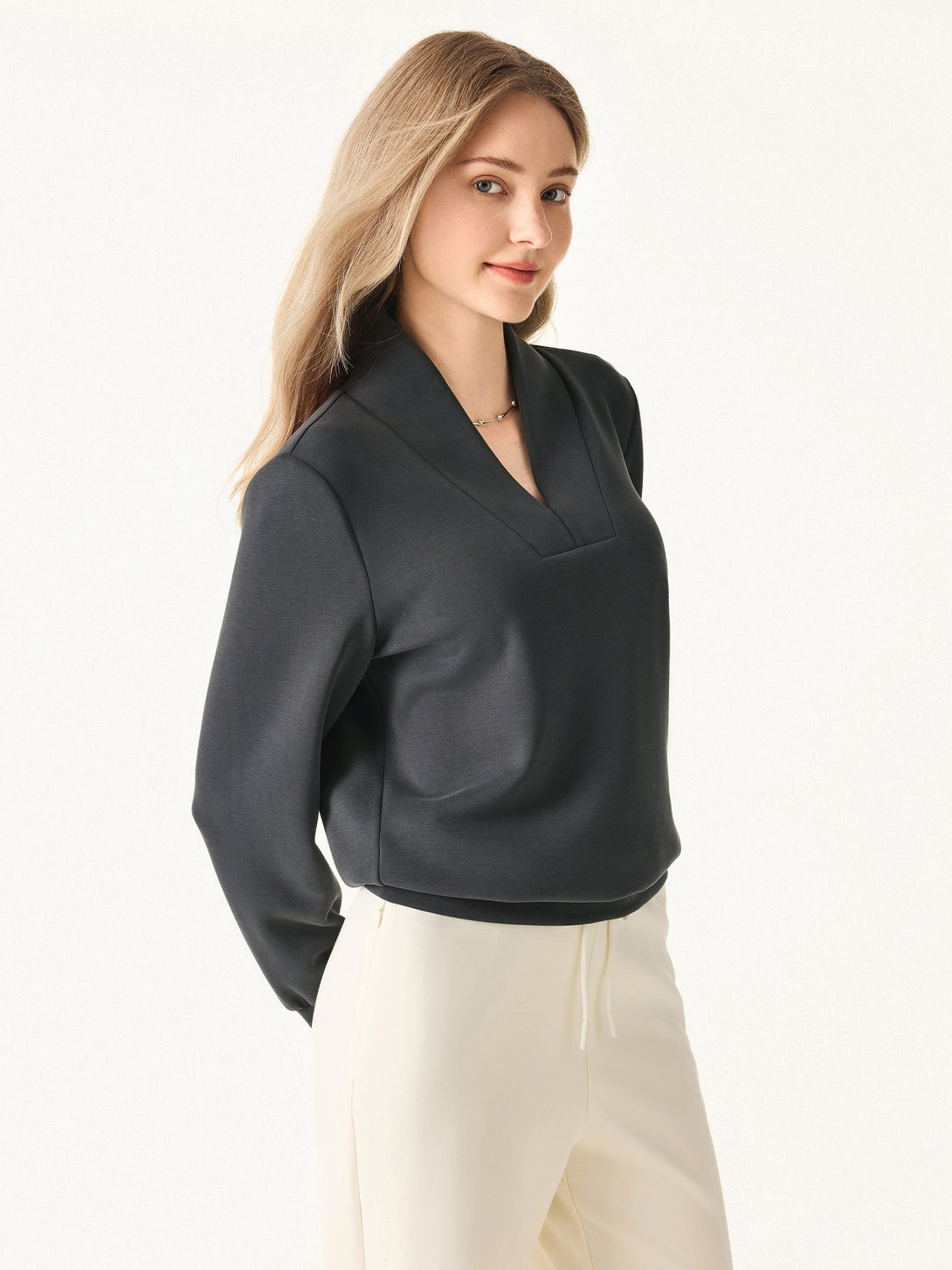Essential V-Neck Long Sleeve Pullover Top
