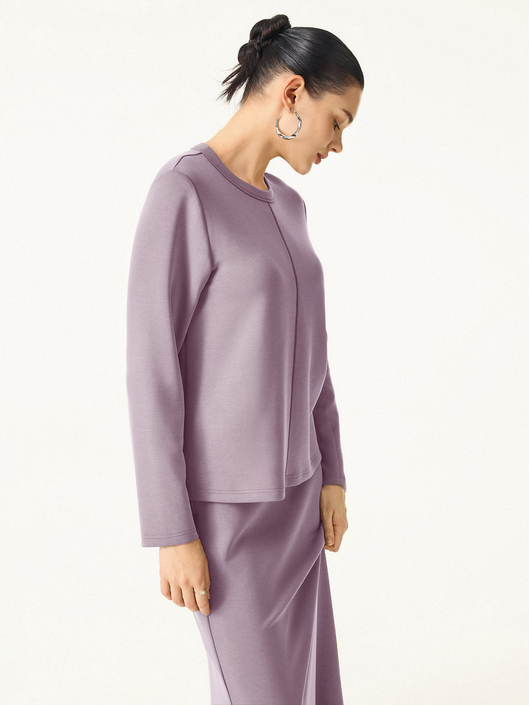 Essential Crew Neck Long Sleeve Pullover Shirt