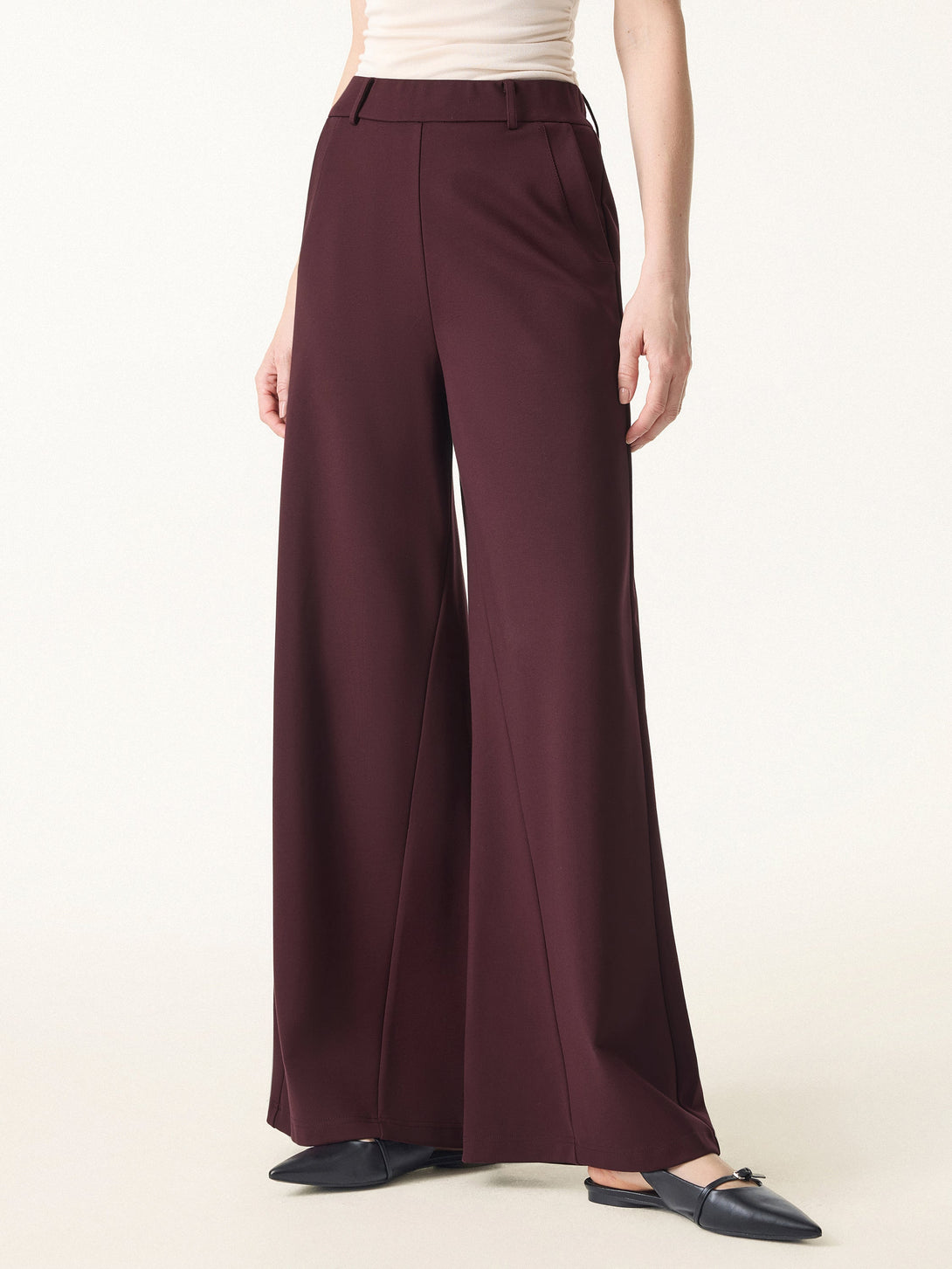 Mid Rise Wide Leg Pull-on Pants with Pockets