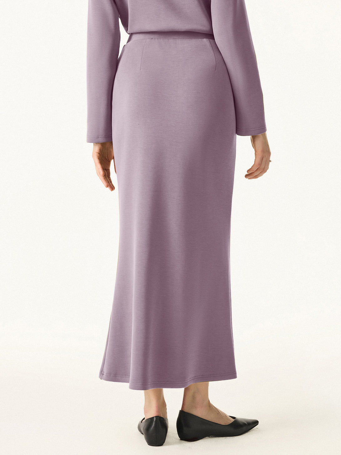 Wrinkle-Resistant Spacer Maxi Pull-on Skirt